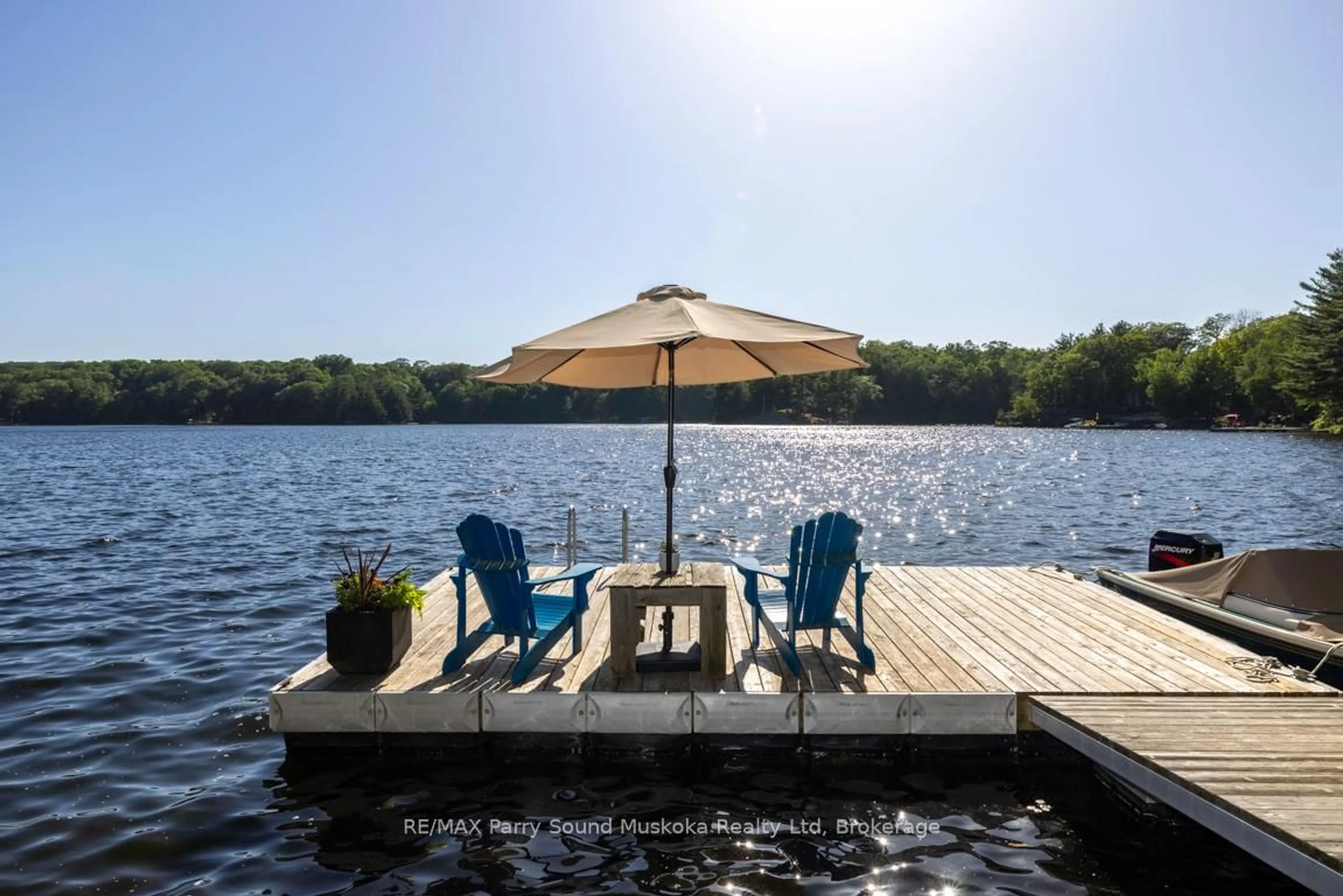 Patio, water/lake/river/ocean view for 16 Birch Cres, Seguin Ontario P2A 0B2
