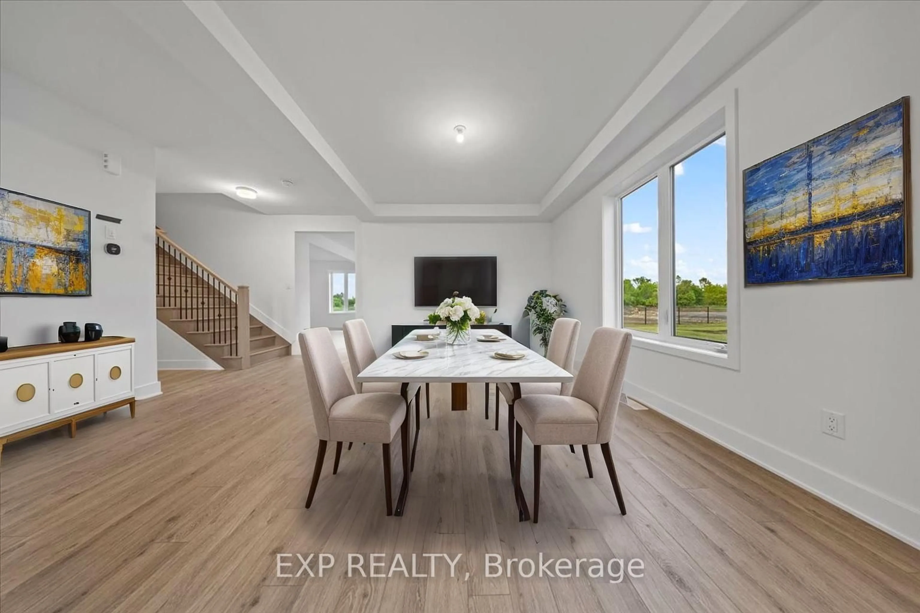 Dining room, wood/laminate floor for 645 Bronze Copper Cres, Richmond Ontario K0A 2Z0