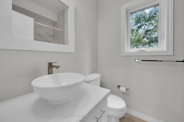 Additional property image - 164 Heiman St Unit 3