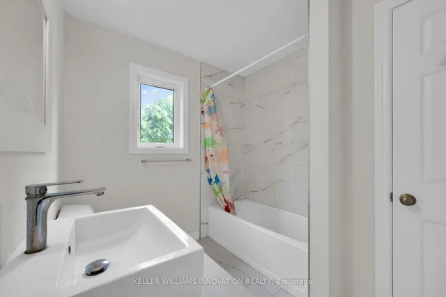 Additional property image - 164 Heiman St Unit 3