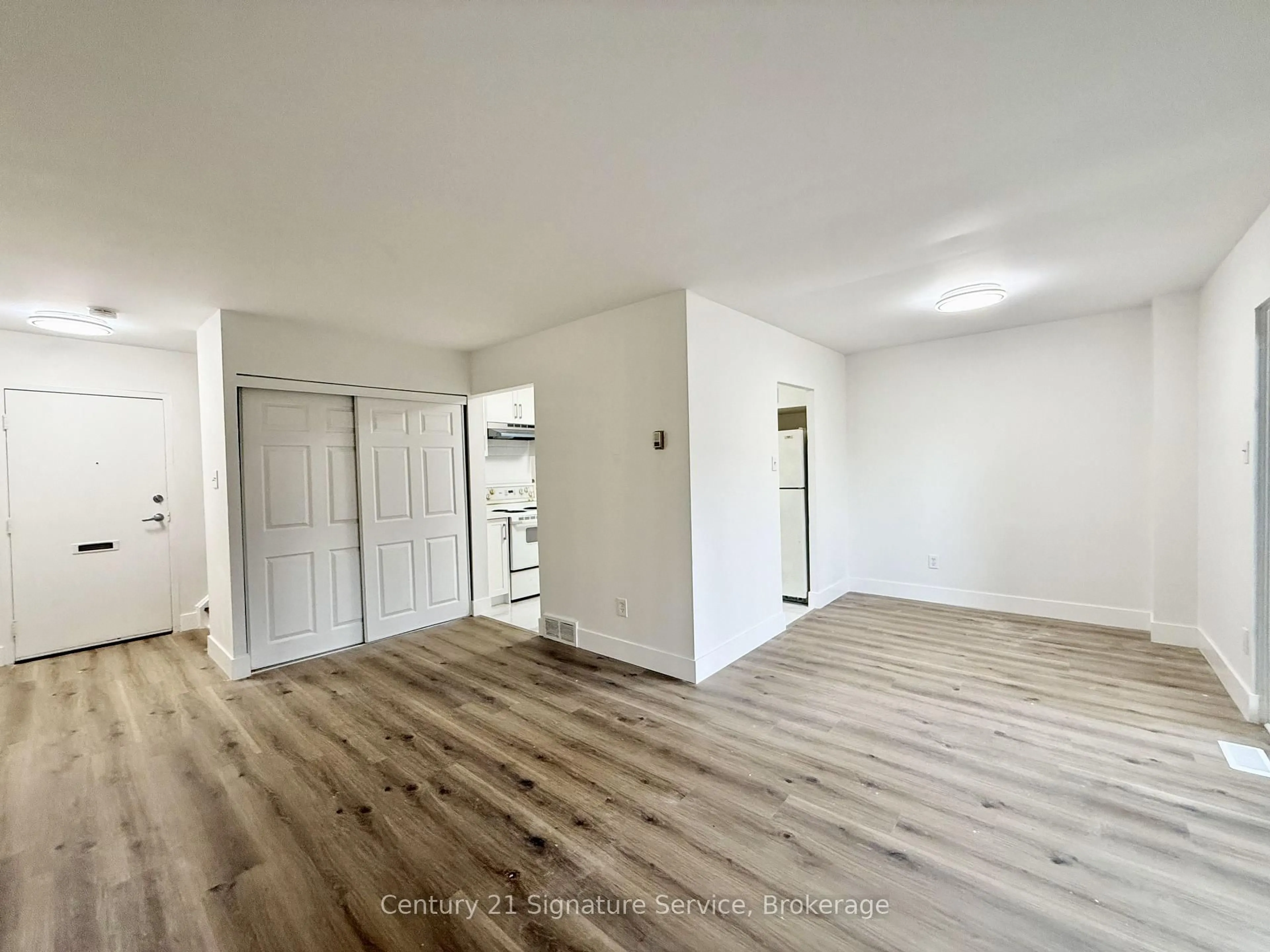 A pic of a room for 17 Old Pine Tr #149, St. Catharines Ontario L2M 6P9