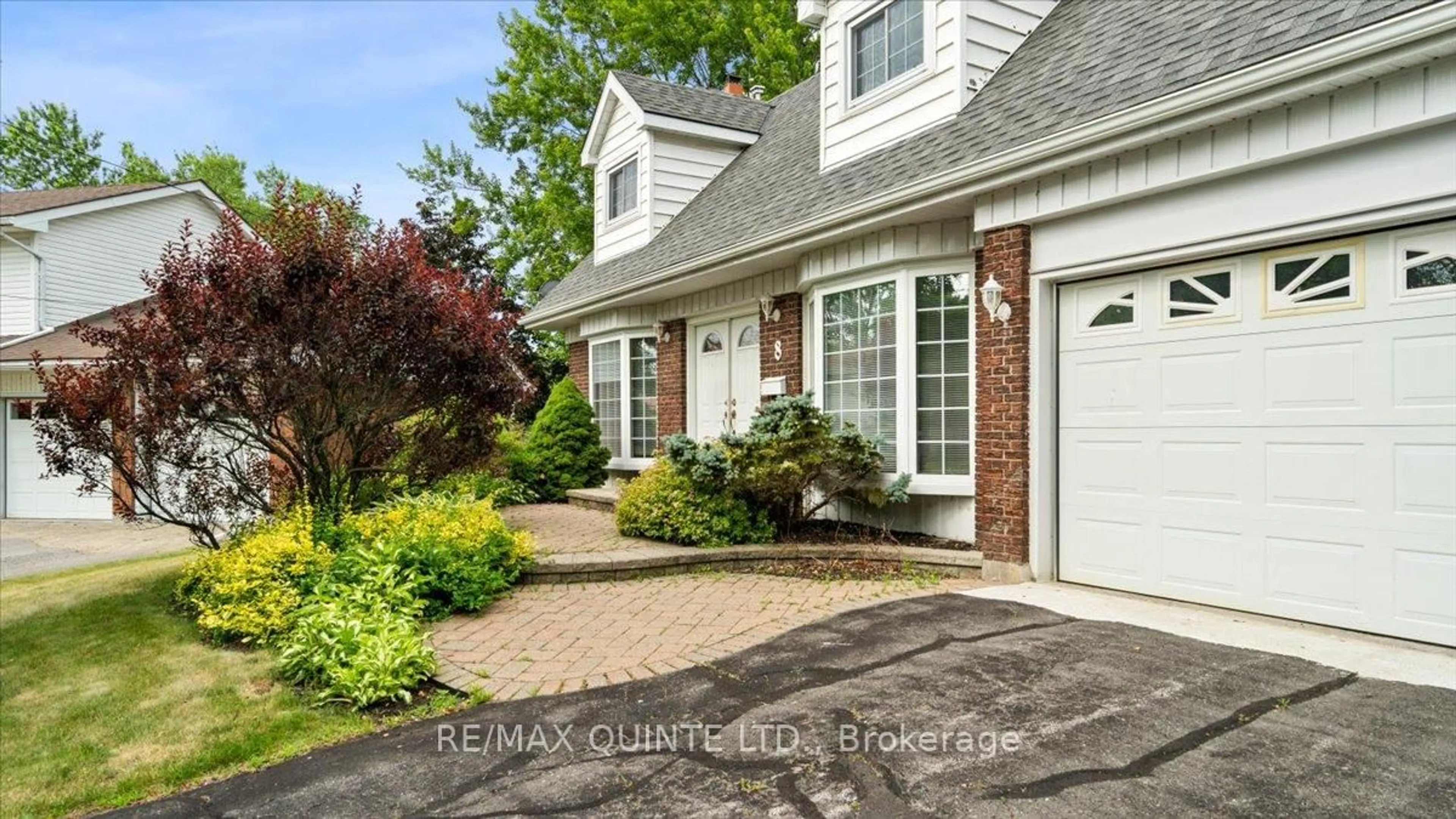 Home with brick exterior material, street for 8 Enid Crt, Belleville Ontario K8P 1G3