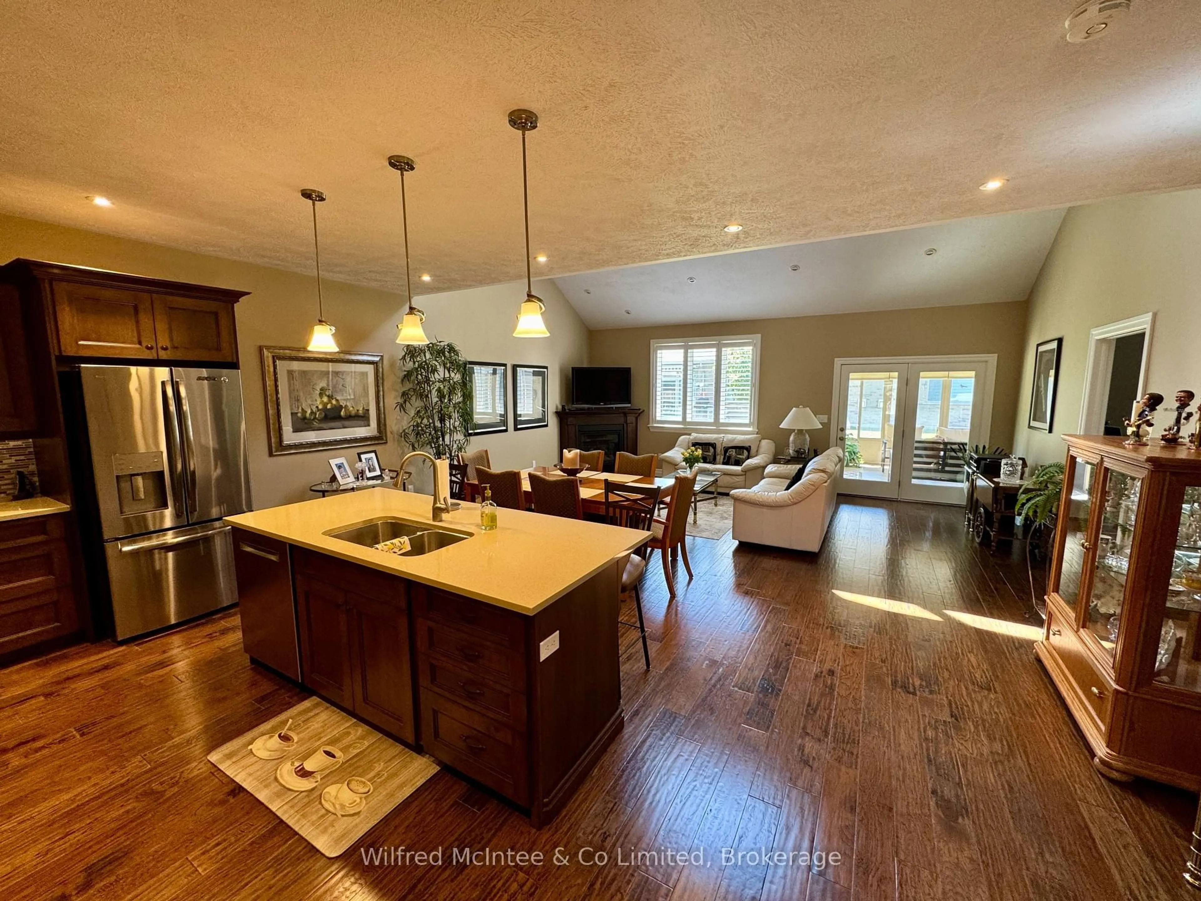 Open concept kitchen, unknown for 401 Victoria St #31, Brockton Ontario N0G 2V0