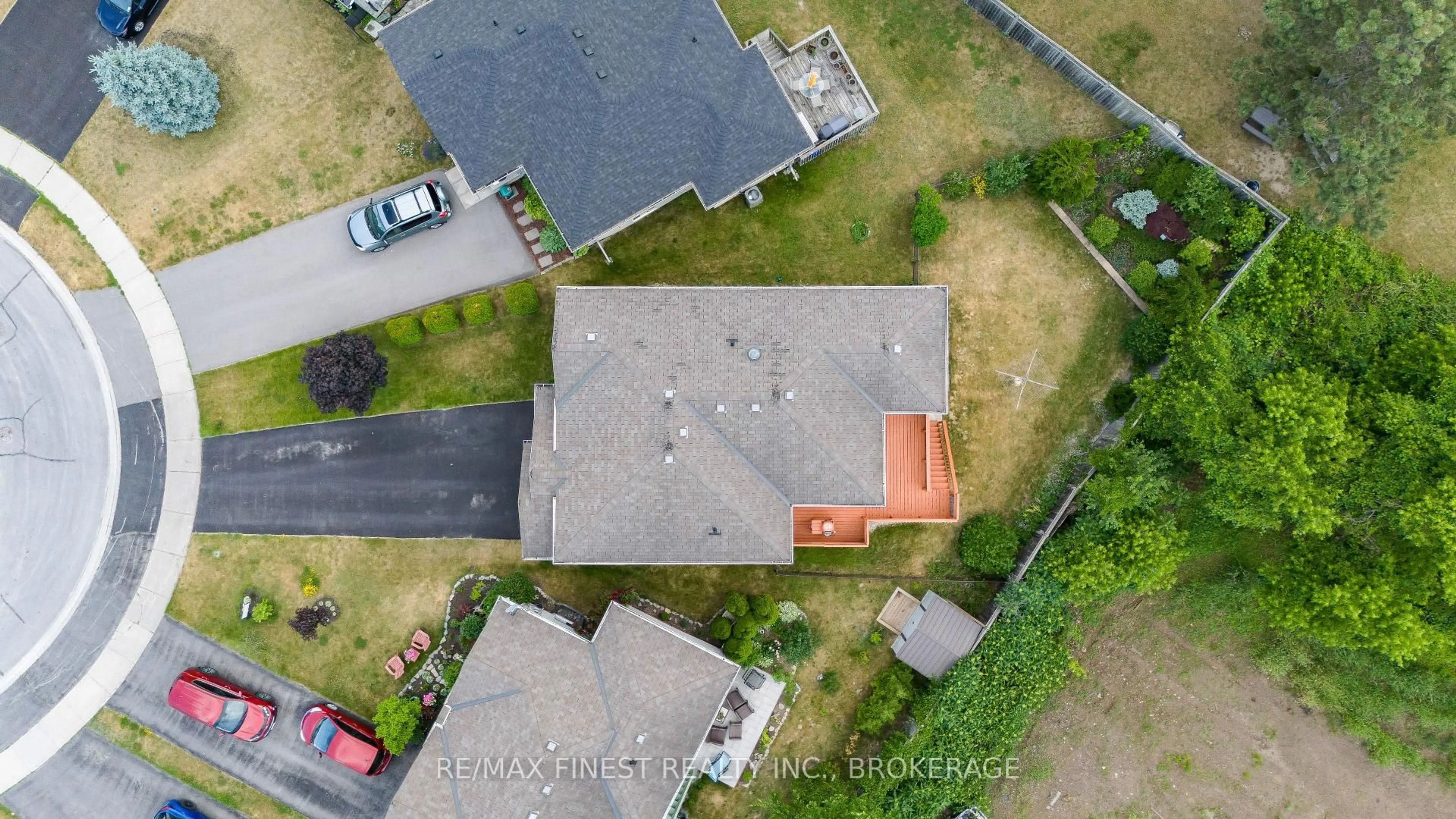 A pic from outside/outdoor area/front of a property/back of a property/a pic from drone, street for 43 Follwell Cres, Belleville Ontario K8N 5Z6