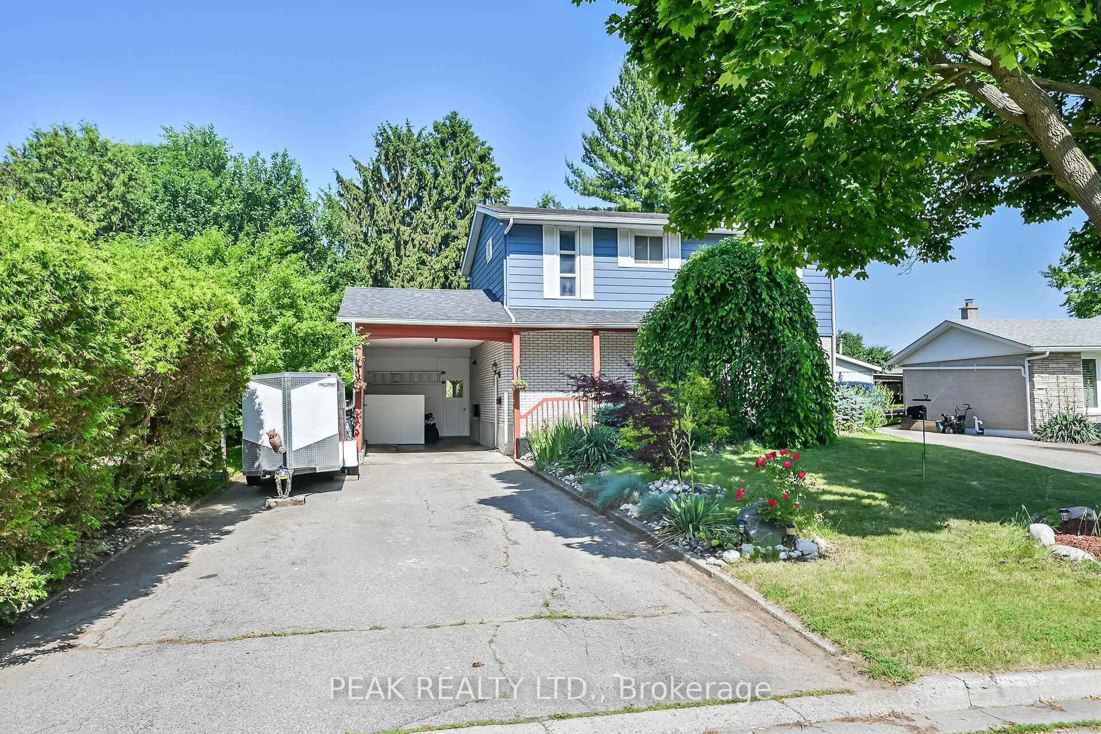 A pic from outside/outdoor area/front of a property/back of a property/a pic from drone, street for 56 Forsythe Ave, Brant Ontario N3R 3L7