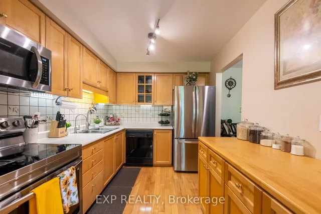 Additional property image - 44 Frances Ave Unit 28