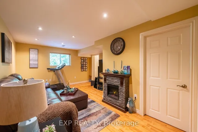 Additional property image - 44 Frances Ave Unit 28