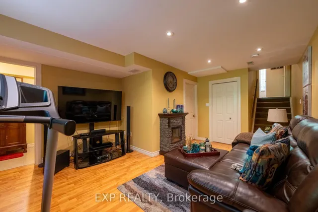 Additional property image - 44 Frances Ave Unit 28