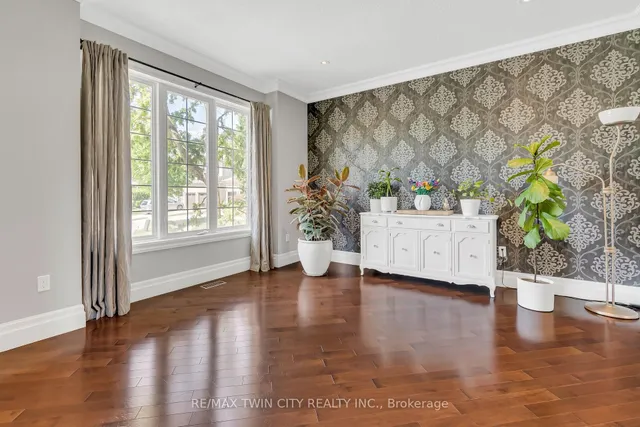 Additional image 40 of 918 Fung Pl