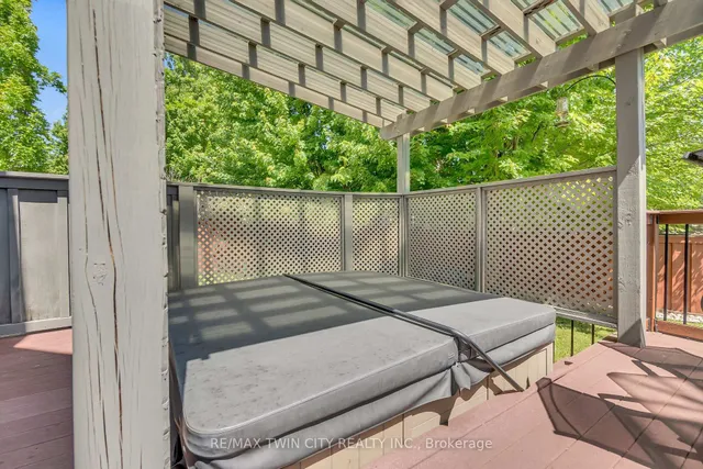 Additional image 10 of 918 Fung Pl