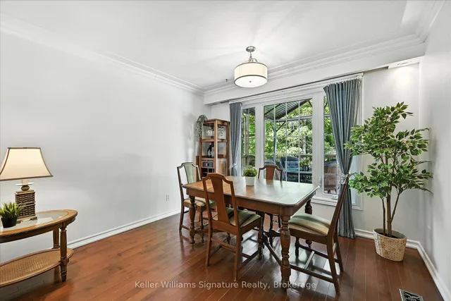 Additional property image - 18 Moonglow Pl