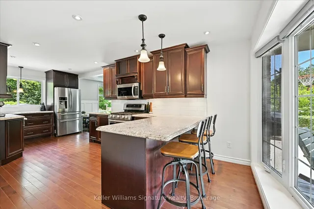 Additional property image - 18 Moonglow Pl