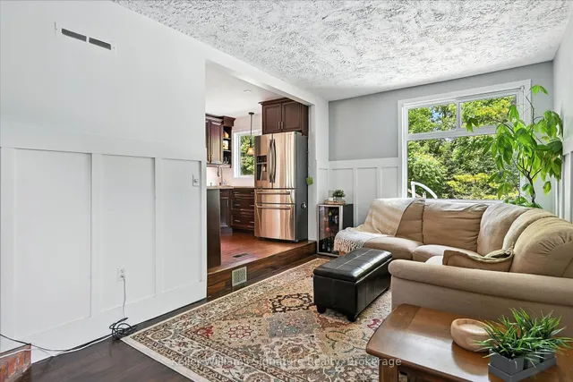 Additional property image - 18 Moonglow Pl