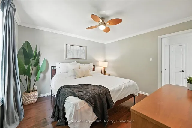 Additional property image - 18 Moonglow Pl