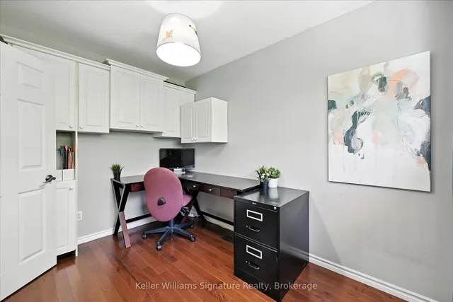 Additional property image - 18 Moonglow Pl