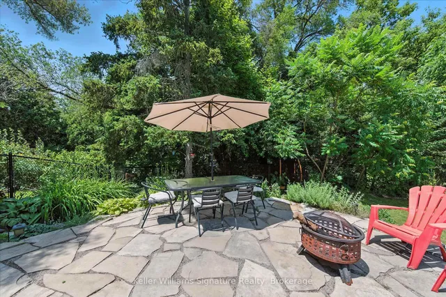 Additional property image - 18 Moonglow Pl