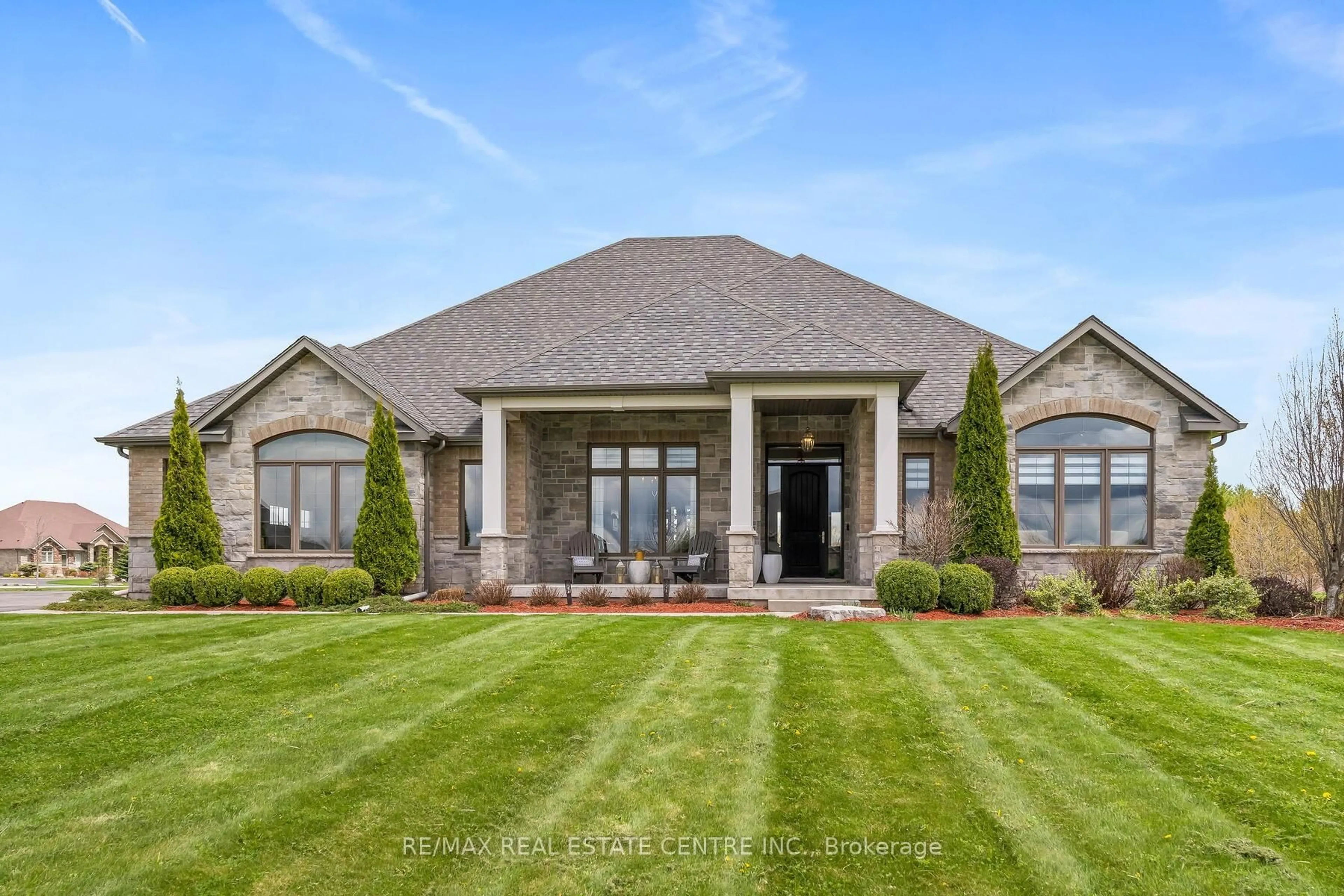 Home with brick exterior material, unknown for 109 Crewson Crt, Erin Ontario N0B 2K0