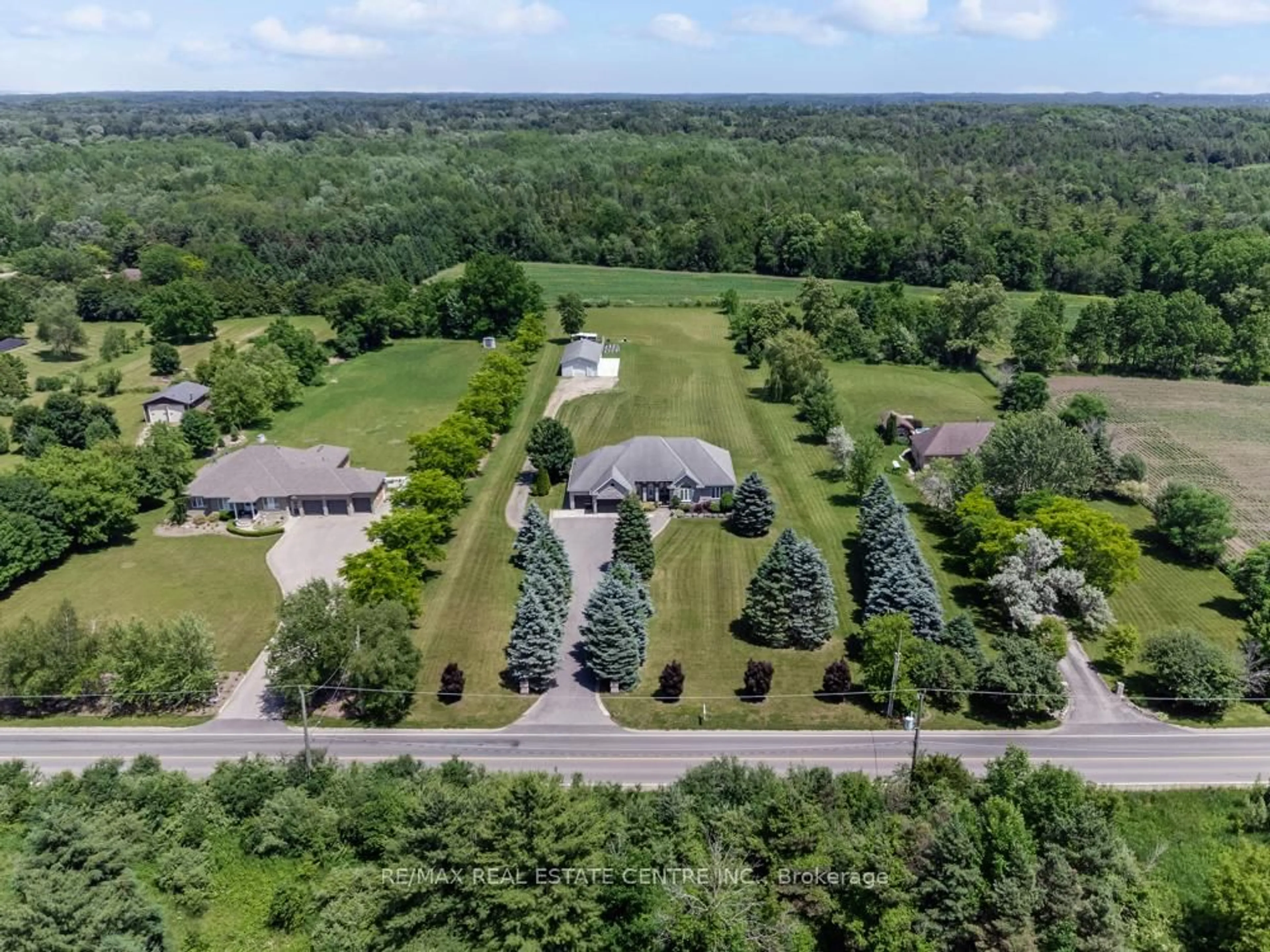 A pic from outside/outdoor area/front of a property/back of a property/a pic from drone, forest/trees view for 1753 Shellard Rd, North Dumfries Ontario N1R 5S7