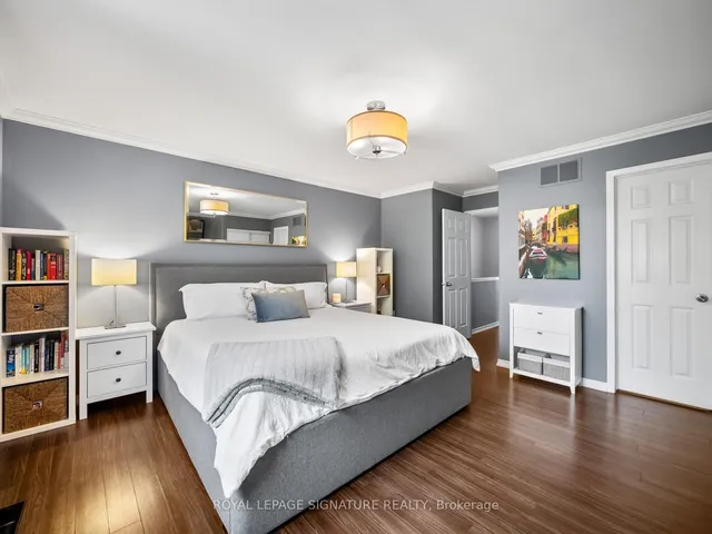 Additional property image - 13 Bronte Crt