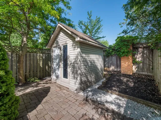 Additional property image - 13 Bronte Crt