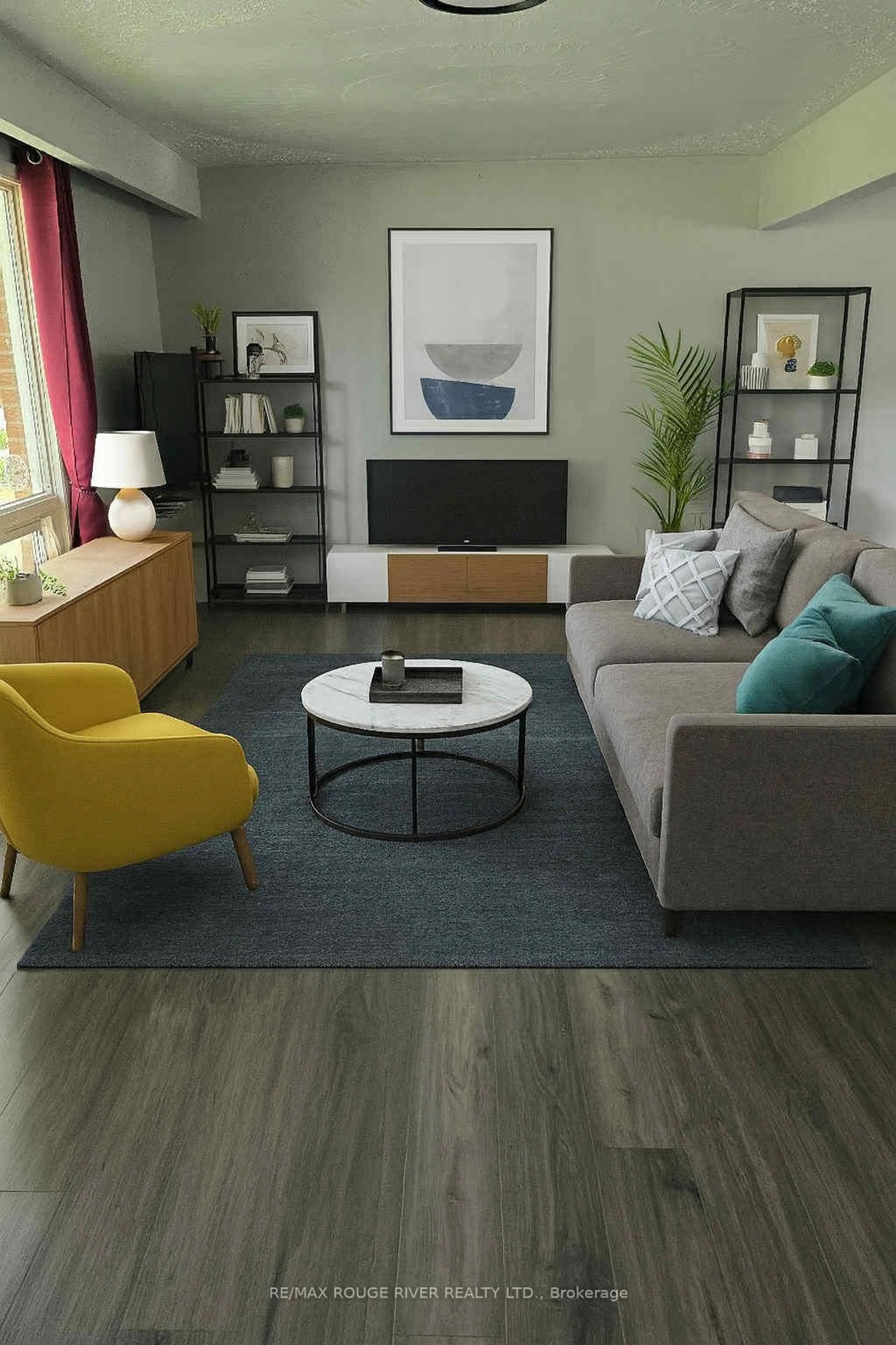 Living room with furniture, wood/laminate floor for 3075 Zion Rd, Port Hope Ontario L1A 3V7