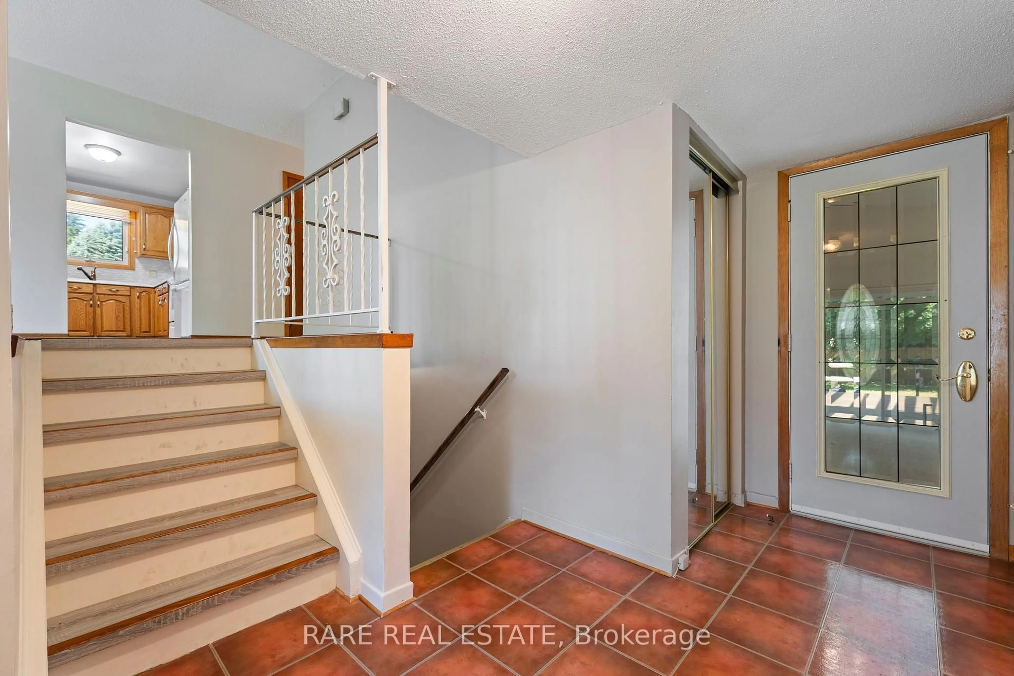 Stairs for 5 Adams Lane, Norfolk Ontario M3Y 4P4