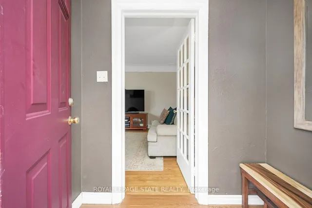 Additional image 43 of 891 Garth St