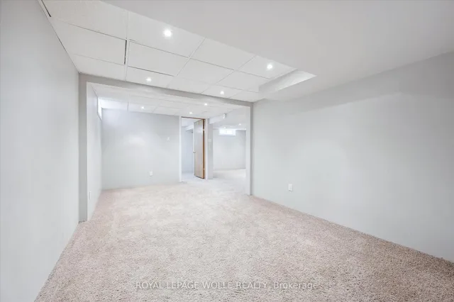 Additional image 11 of 29 Strathcona Cres