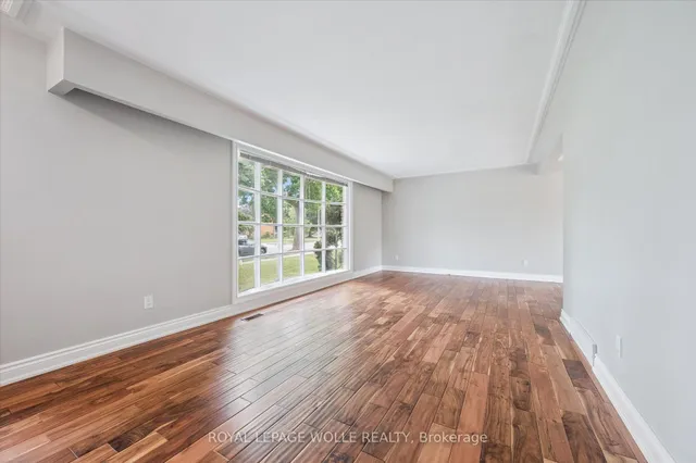 Additional image 36 of 29 Strathcona Cres