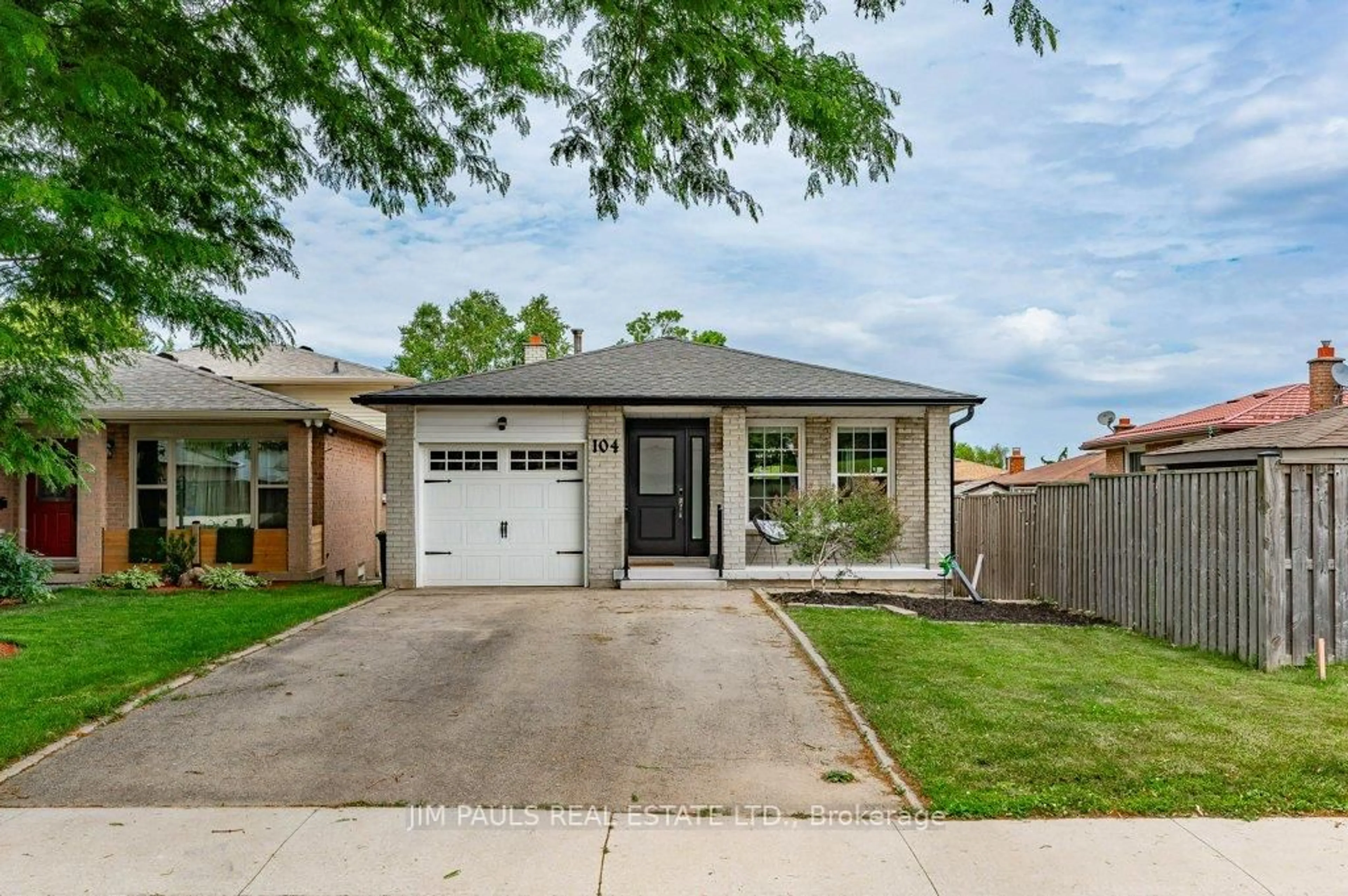 Home with brick exterior material, street for 104 Golfwood Dr, Hamilton Ontario L9C 6W3