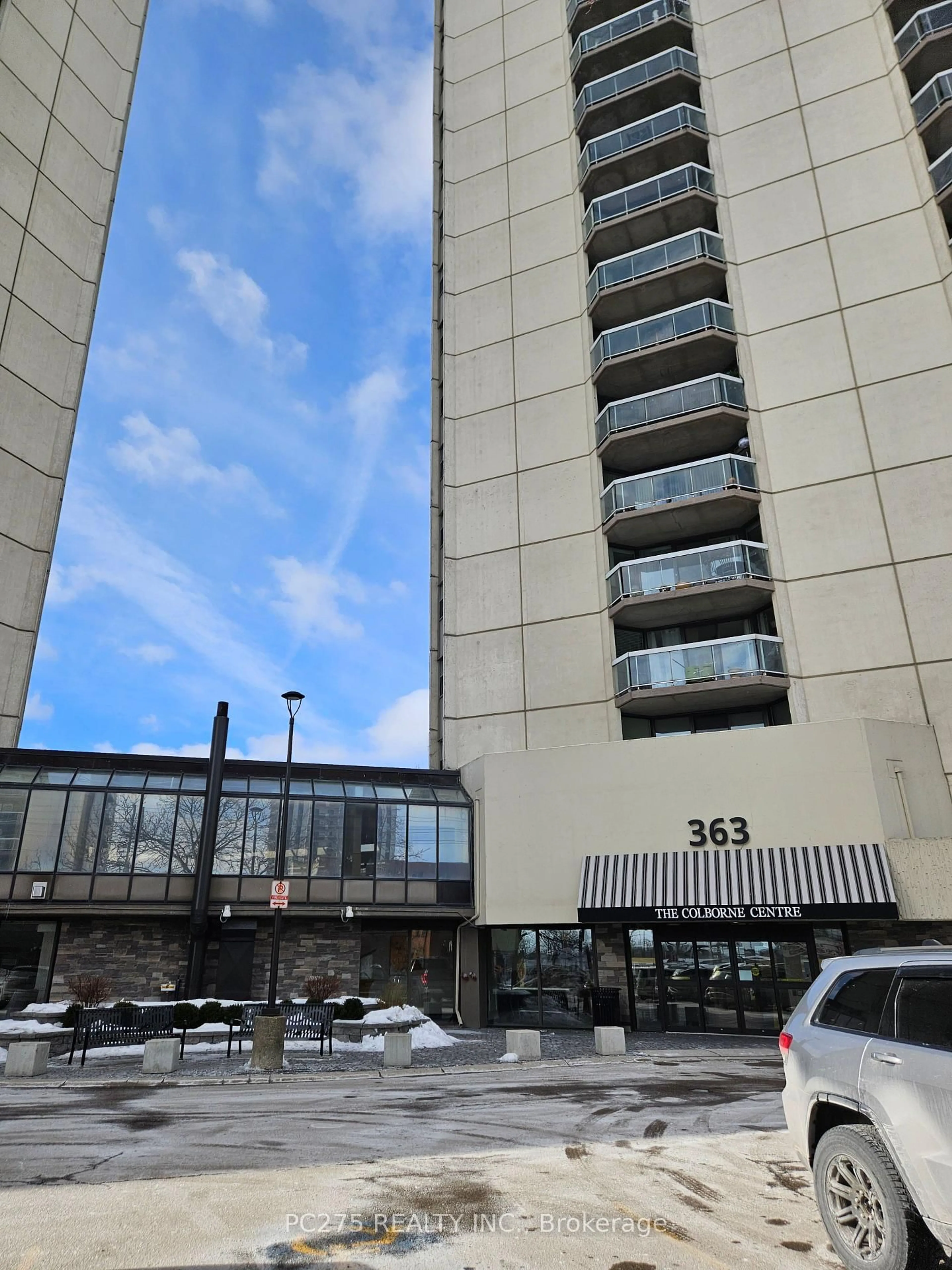 Unknown for 363 Colborne St #2104, London East Ontario N6B 3N3