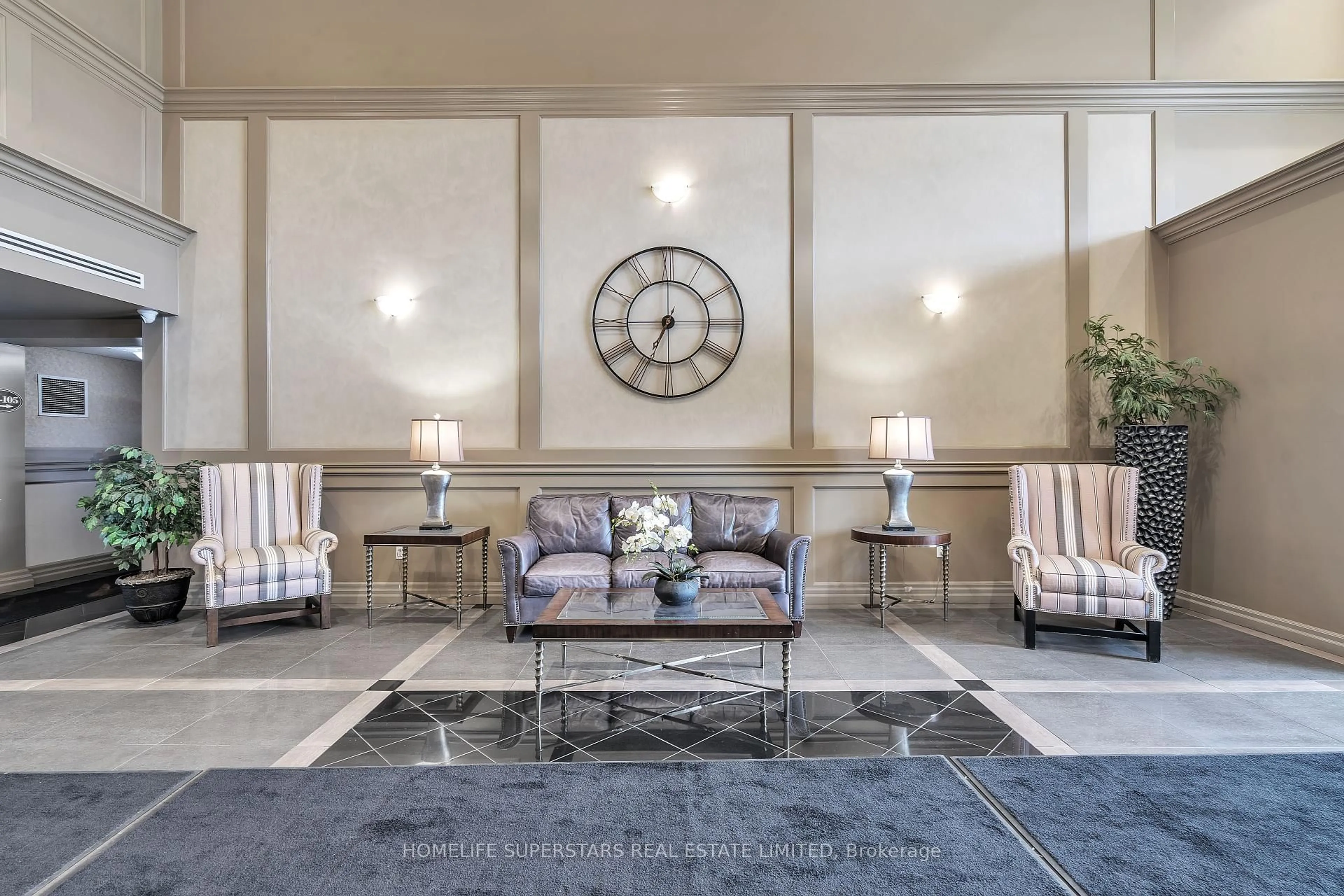 Lobby for 1030 Coronation Dr #1003, London North Ontario N6G 0G5