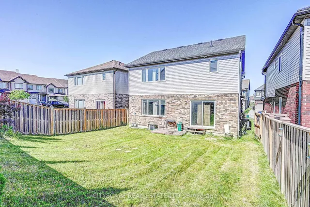 Primary image of 6 Castlebay St