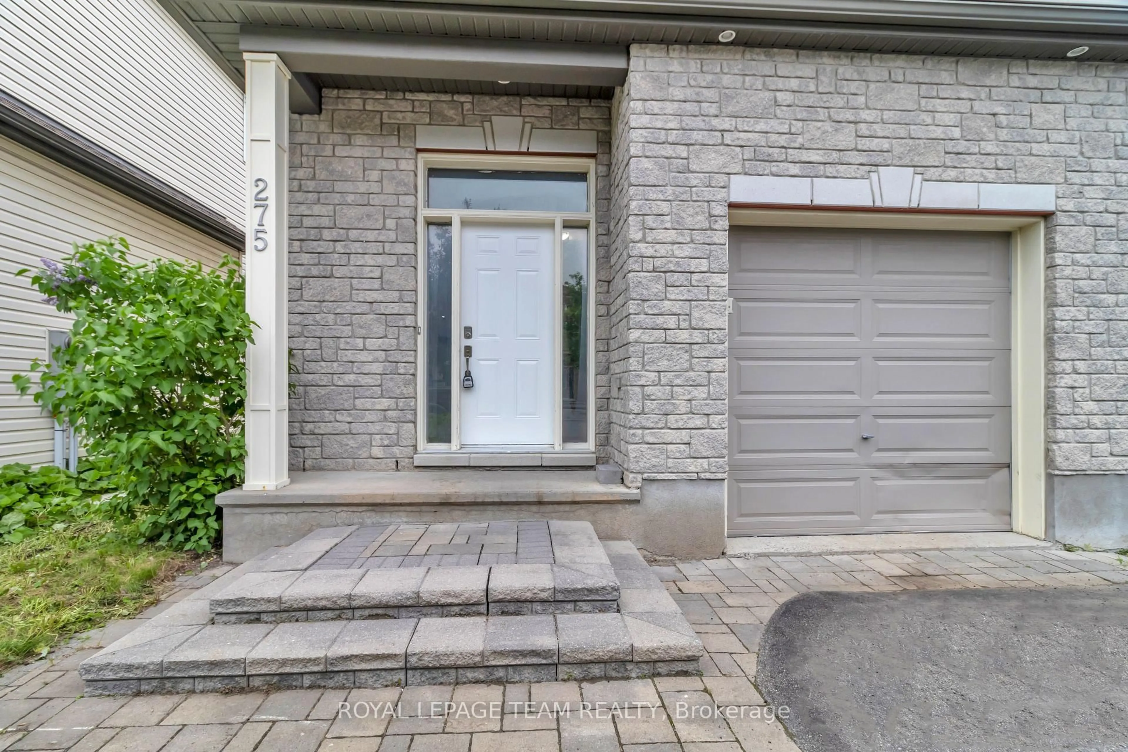 Unknown for 275 Broxburn Cres, Ottawa Ontario K2J 0N8
