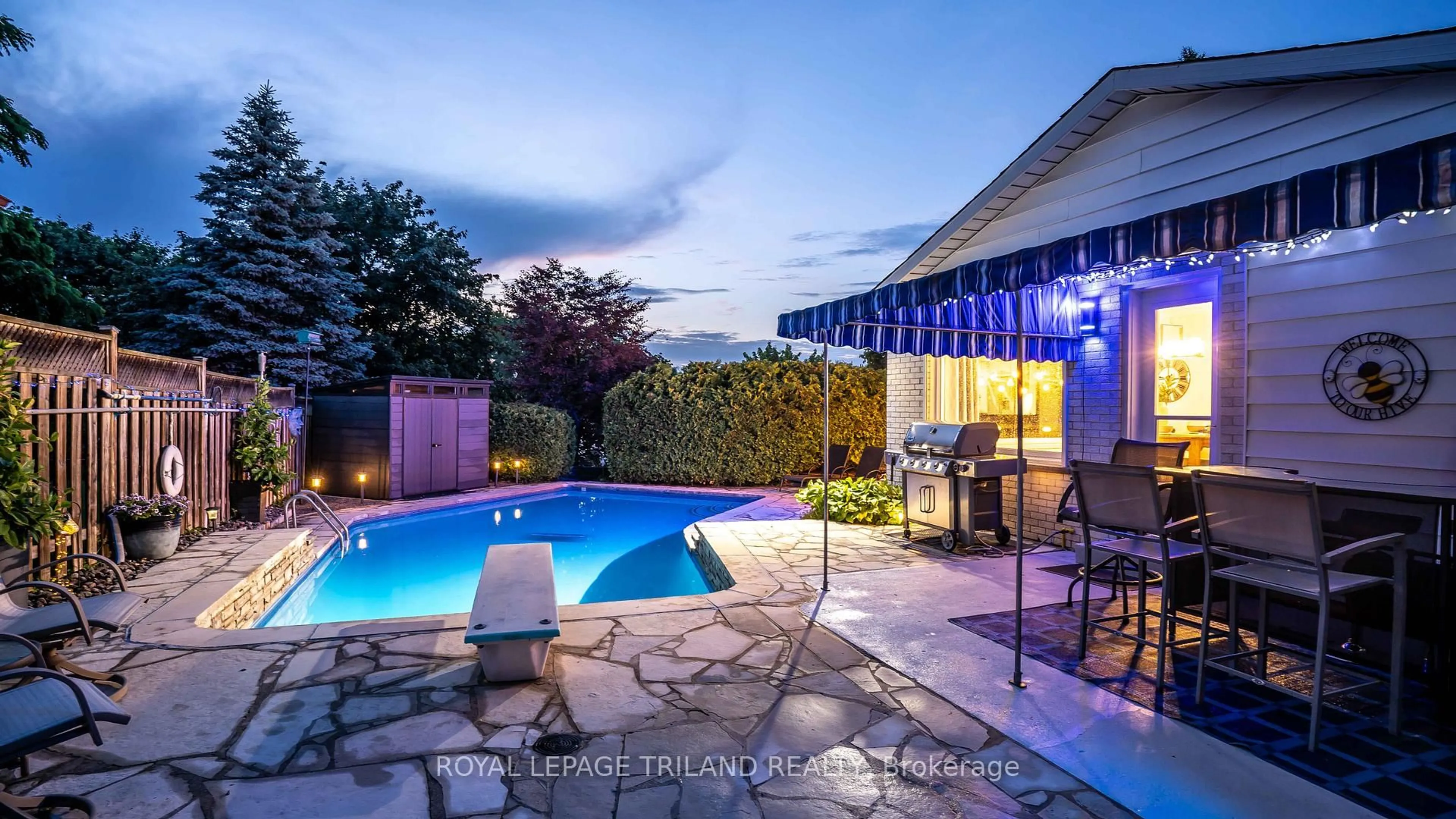 Patio, water/lake/river/ocean view for 82 Compton Cres, London South Ontario N6C 4G1