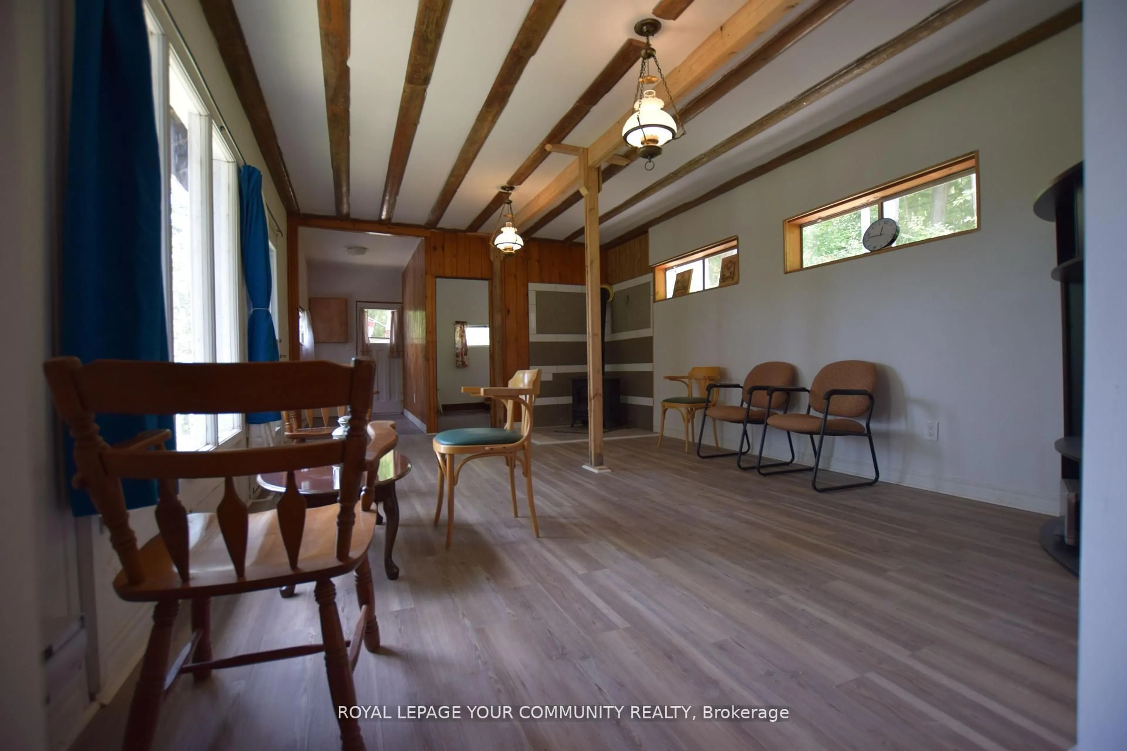Dining room, wood/laminate floor for 60 Elder St, Kawartha Lakes Ontario K0M 1L0