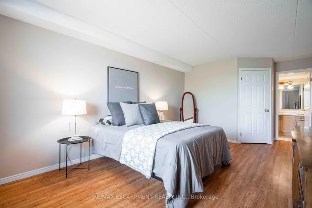 Additional property image - 416 Limeridge Rd Unit 216