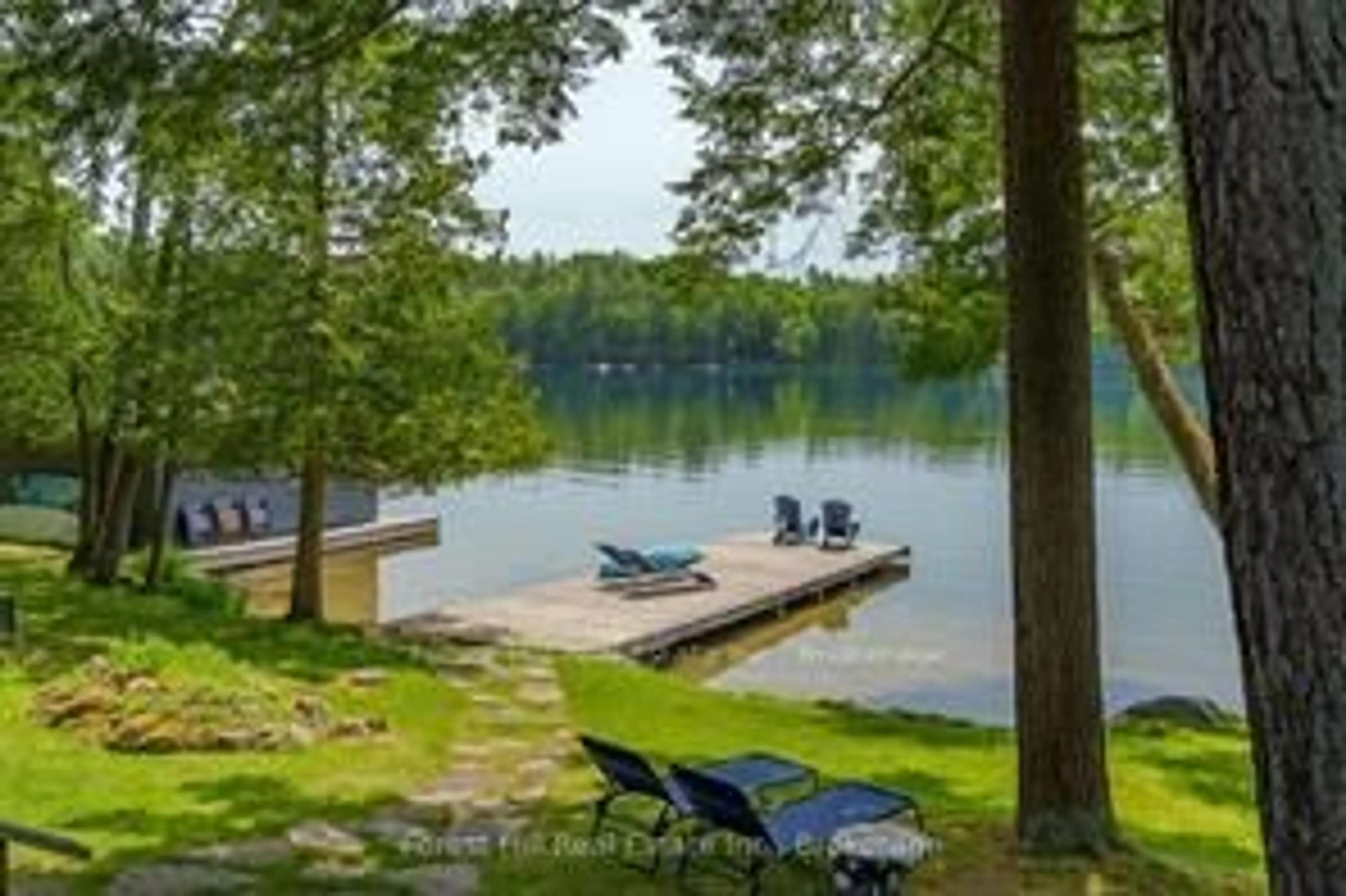 Patio, water/lake/river/ocean view for 1050 Fair-Lee Park Rd, Muskoka Lakes Ontario P0B 1G0