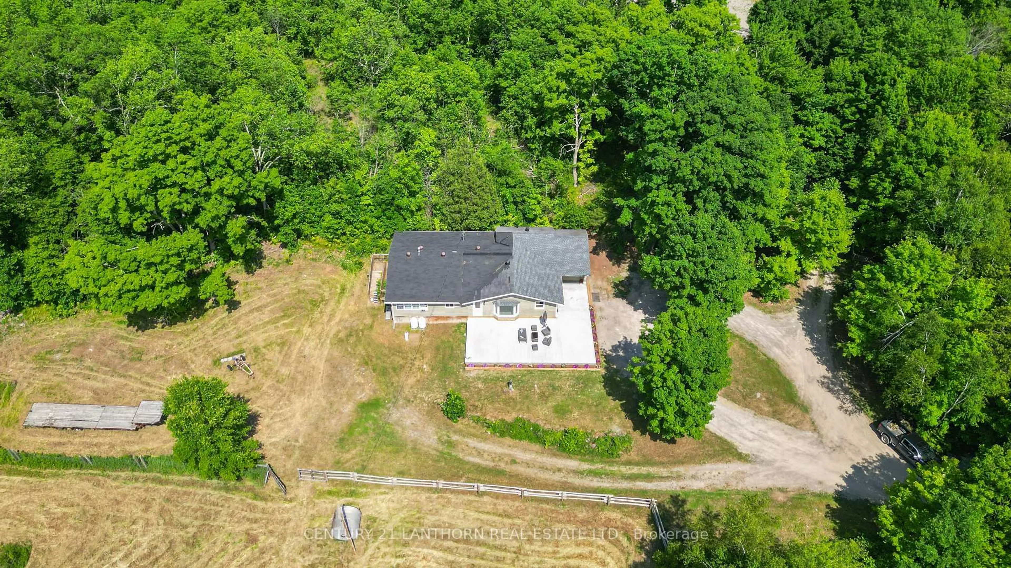 A pic from outside/outdoor area/front of a property/back of a property/a pic from drone, building for 932 Hunt Club Rd, Madoc Ontario K0K 2K0