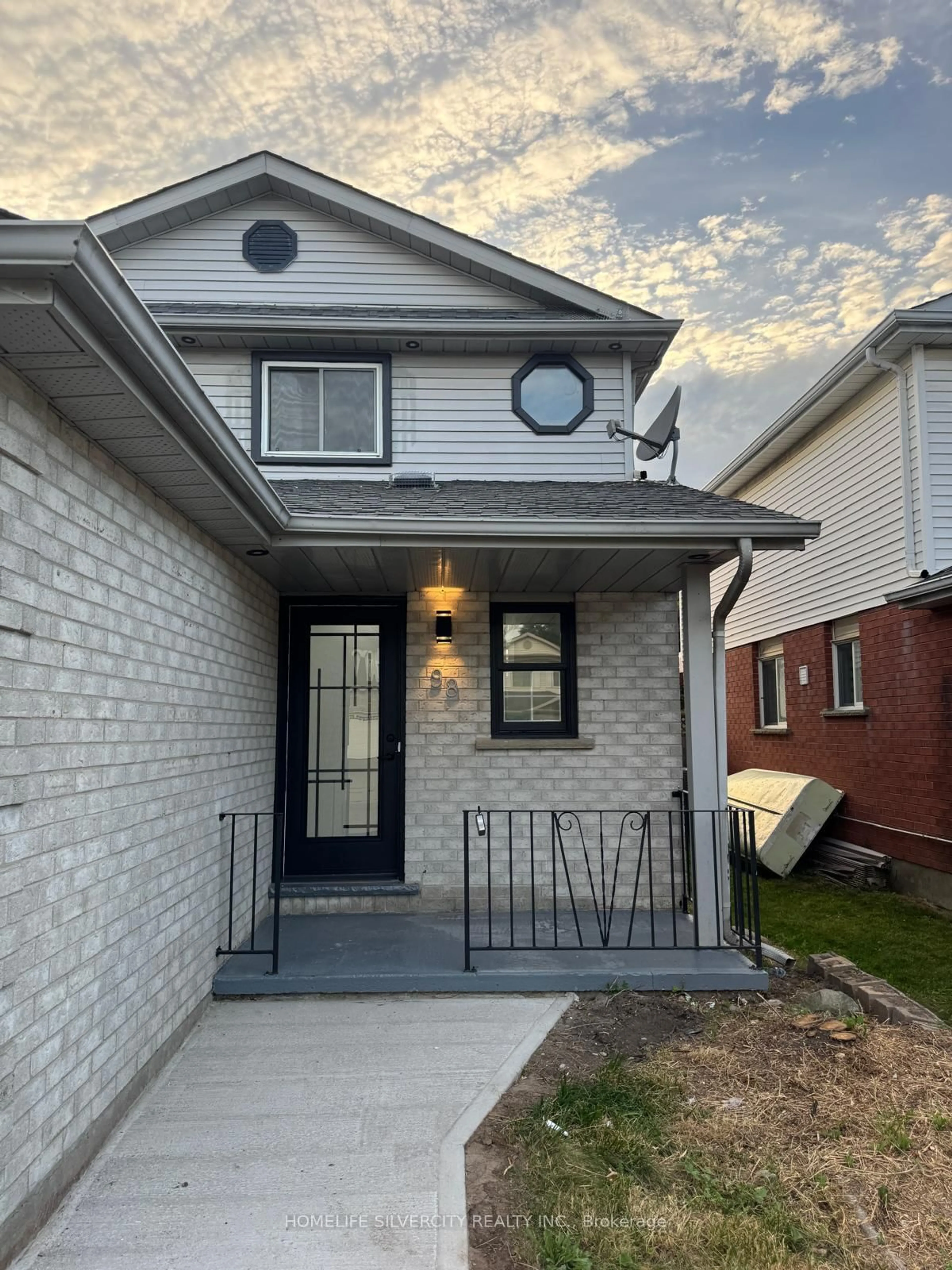 Home with brick exterior material, street for 98 Steeles Cres, Cambridge Ontario N1R 8C3