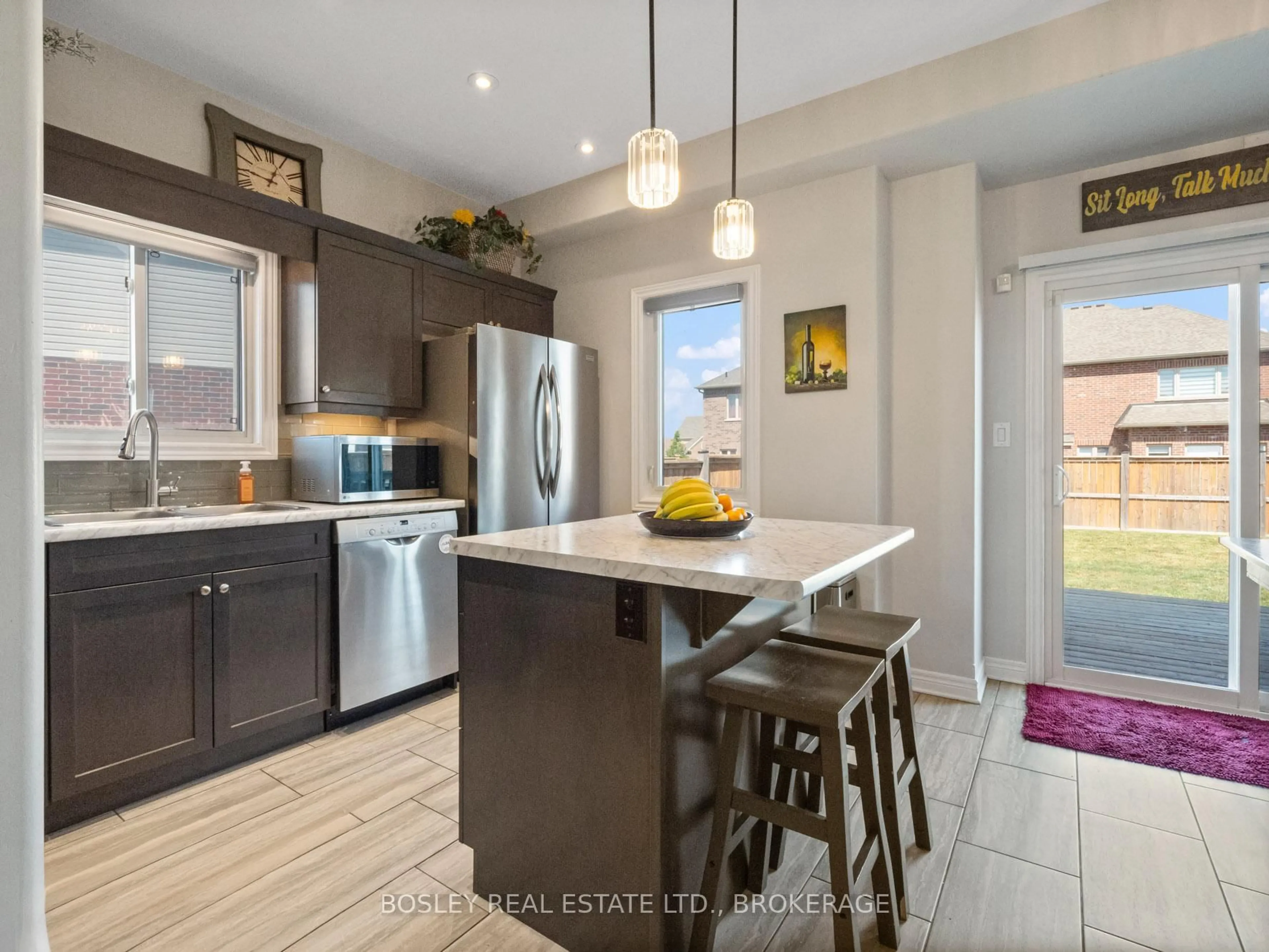 Open concept kitchen, unknown for 27 Success Way, Thorold Ontario L2V 0B9