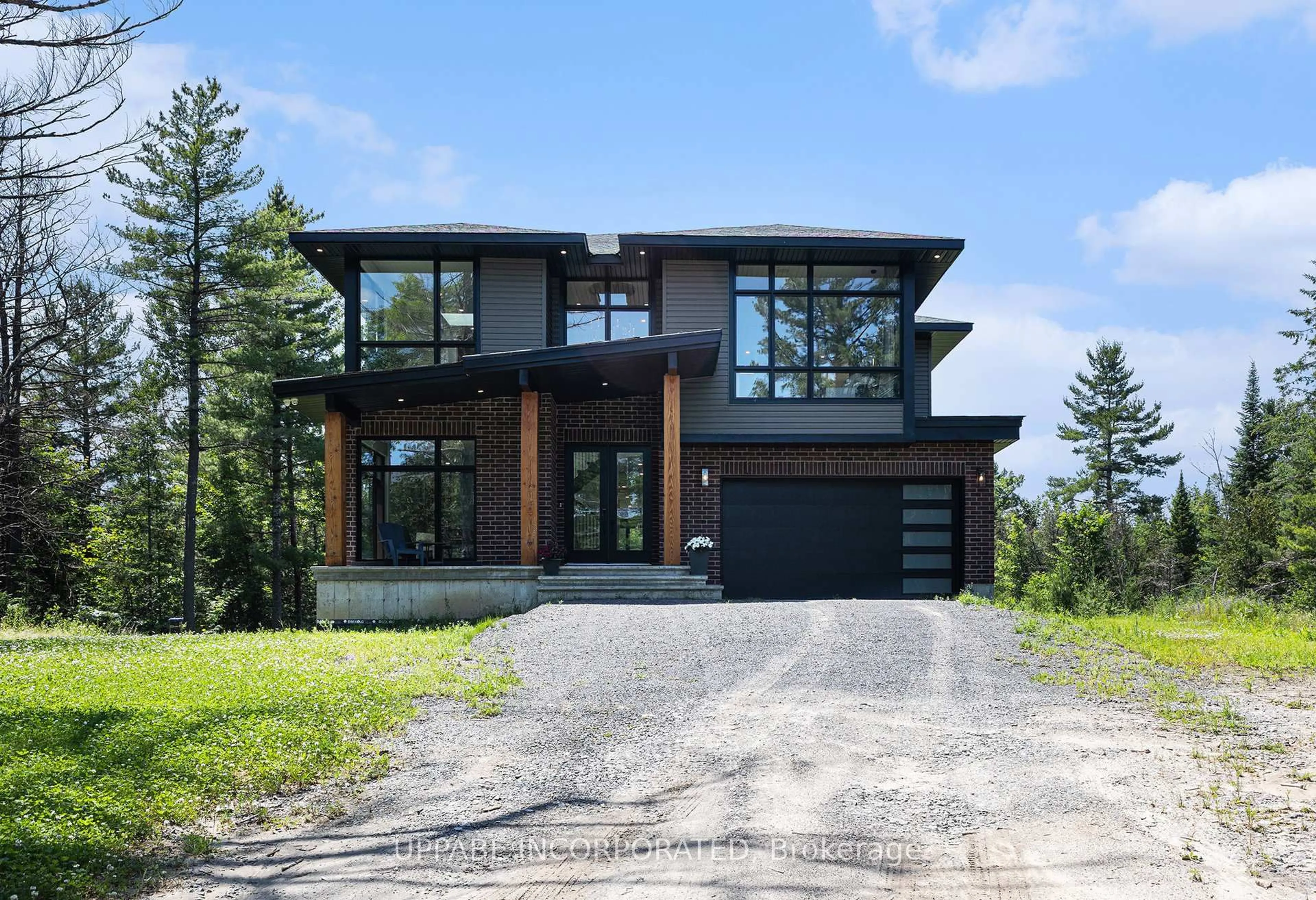 Home with brick exterior material, unknown for 2068 Richmond Rd, Smiths Falls Ontario K7A 4S7
