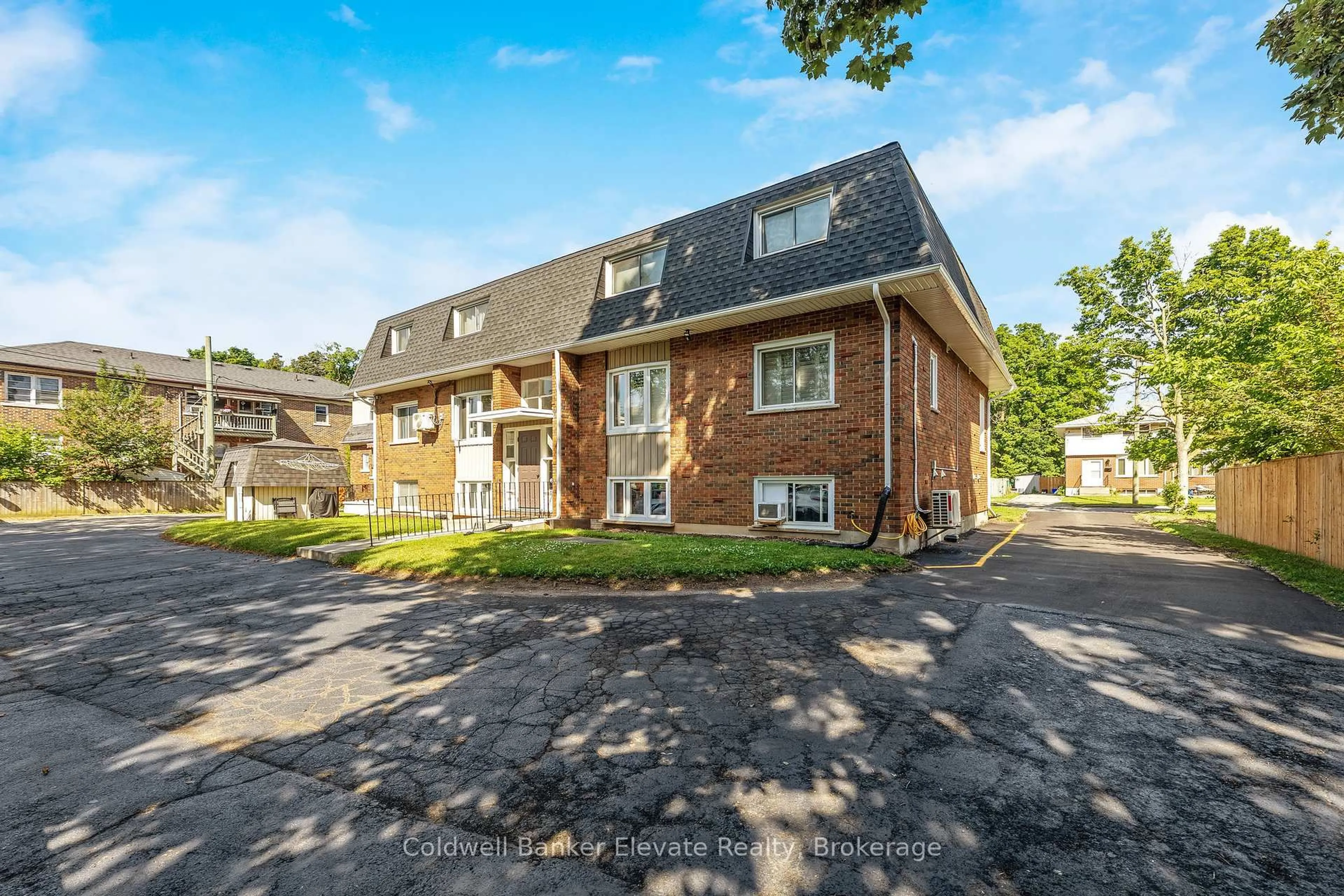 Home with brick exterior material, street for 233 Westminster Dr #24, Cambridge Ontario N3H 1T2