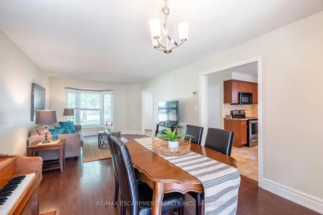Additional image 28 of 12 Bloomsbury Crt