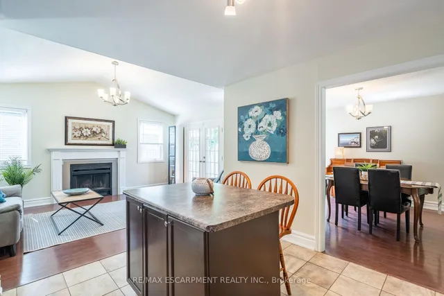 Additional image 24 of 12 Bloomsbury Crt