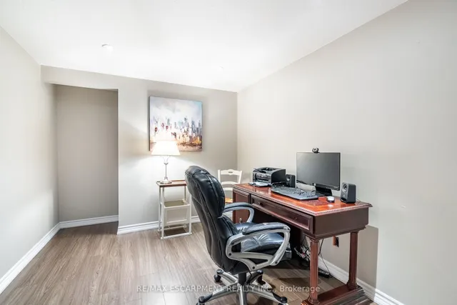 Additional image 8 of 12 Bloomsbury Crt
