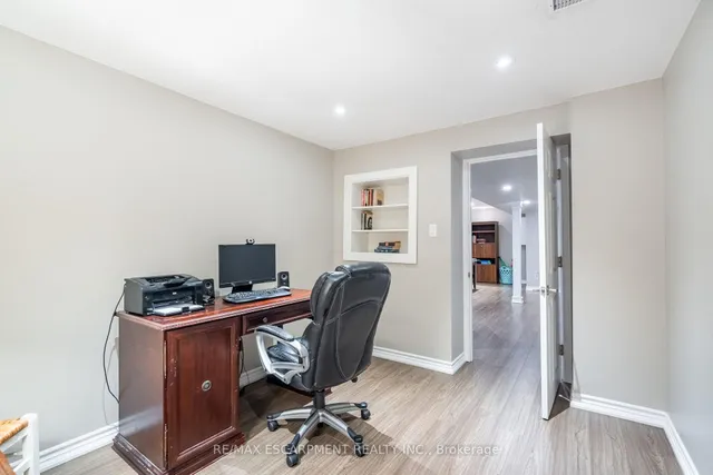 Additional image 7 of 12 Bloomsbury Crt