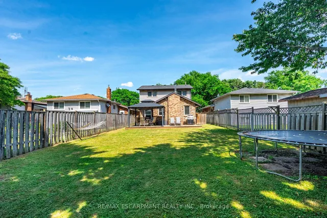 Primary image of 12 Bloomsbury Crt