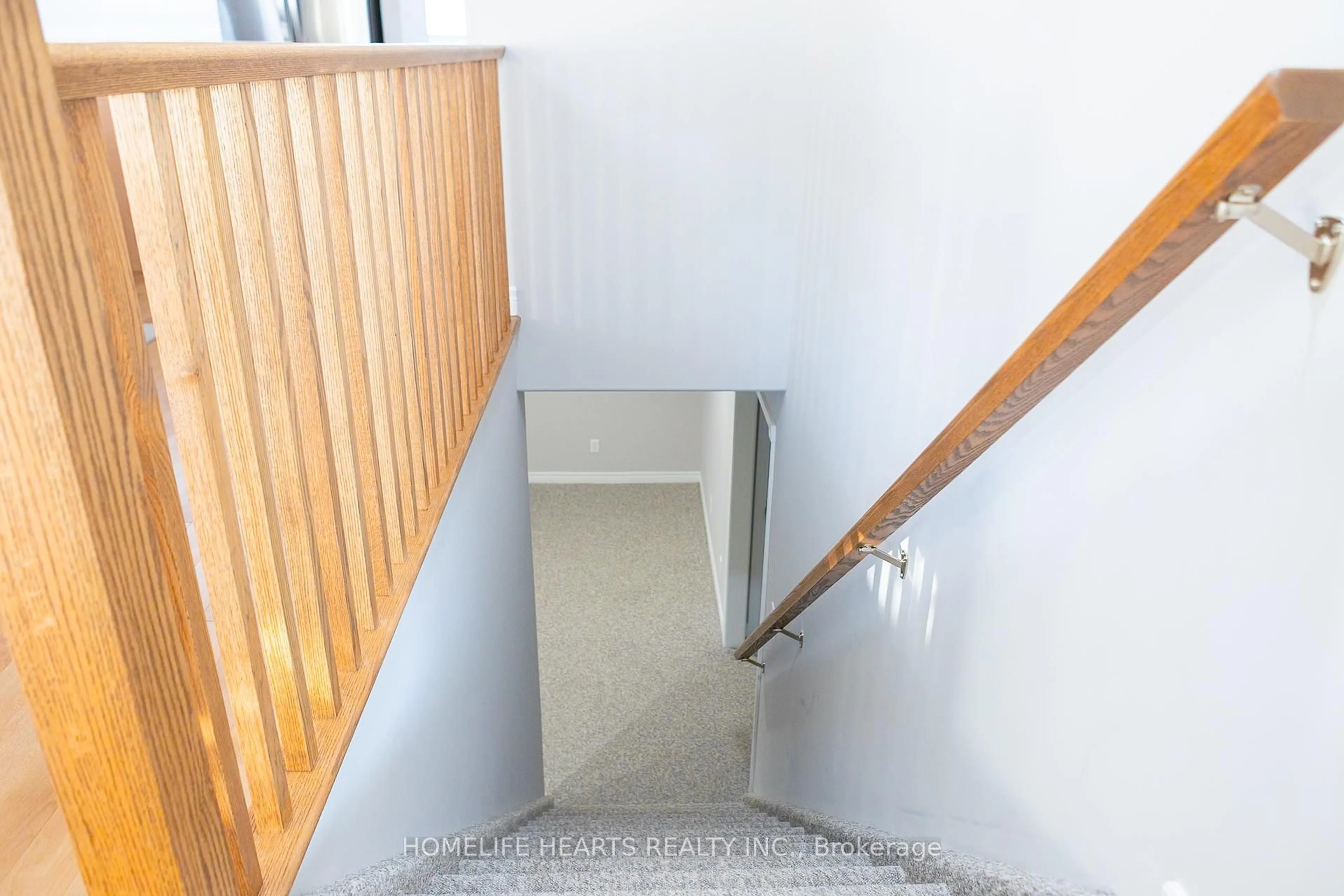Stairs for 32 Maryann Ln Lane, Asphodel-Norwood Ontario K0L 2V0