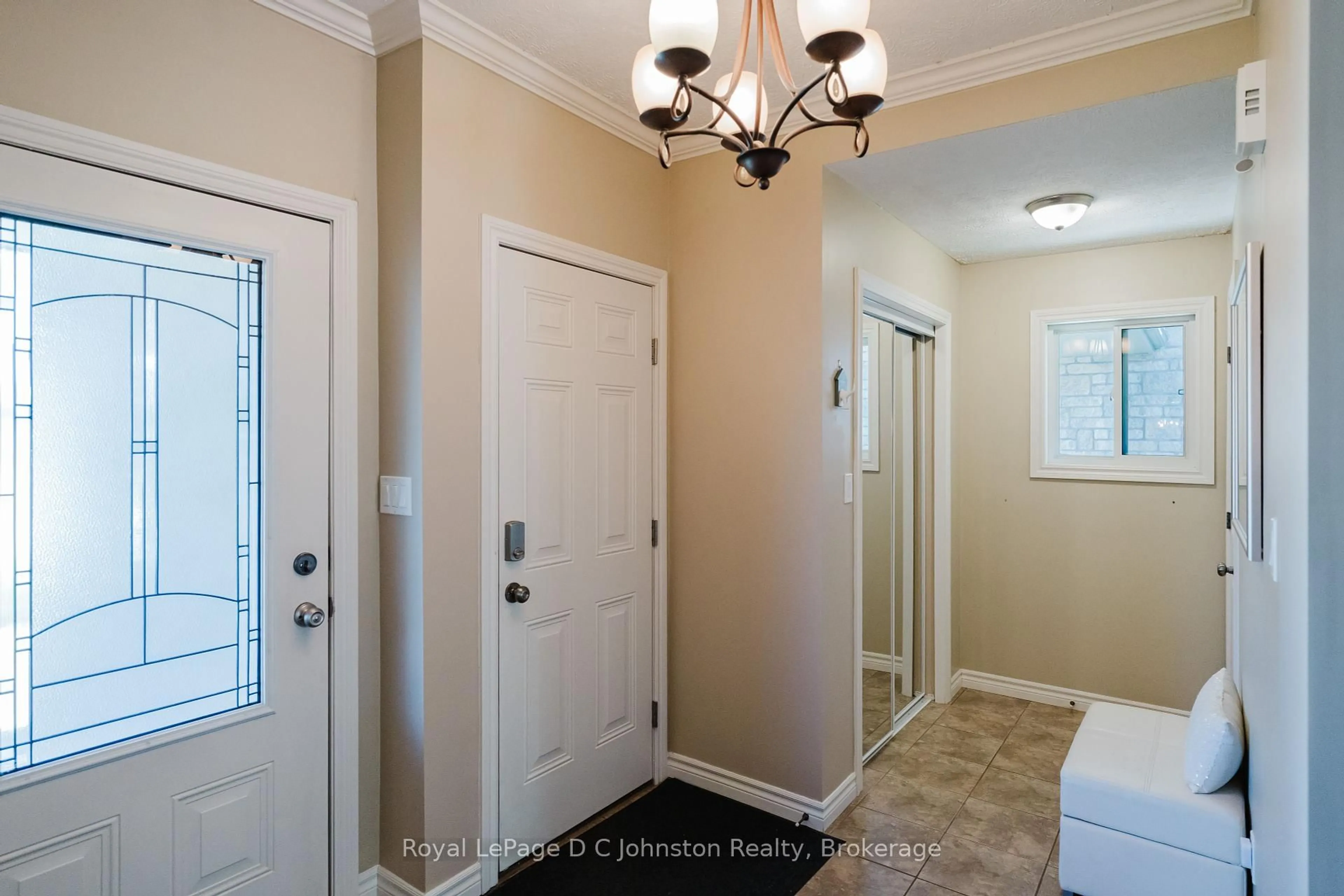 Indoor entryway for 219 Stickel St, Saugeen Shores Ontario N0H 2C1